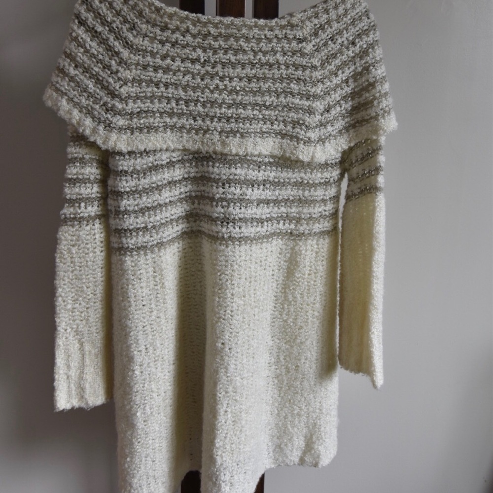 S/M Altar’d State Off the Shoulder Tunic